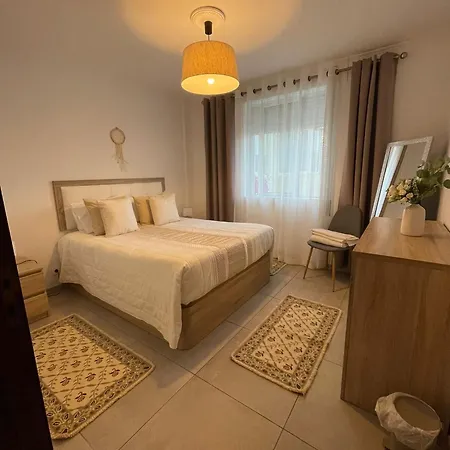 Local Girassol * Ponta Delgada