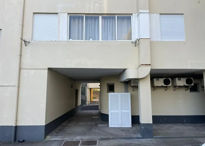 Local Girassol Apartman *