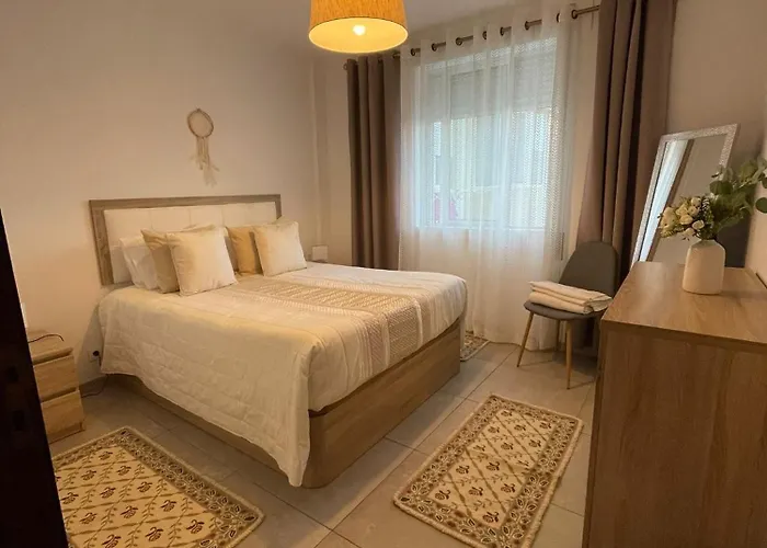 Local Girassol * Ponta Delgada