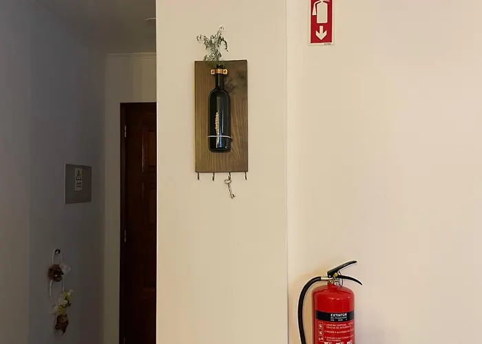 Local Girassol Apartman *