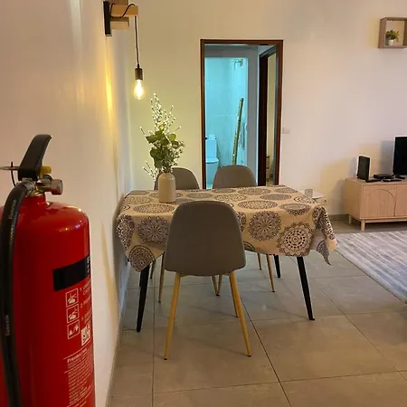 アパート Local Girassol